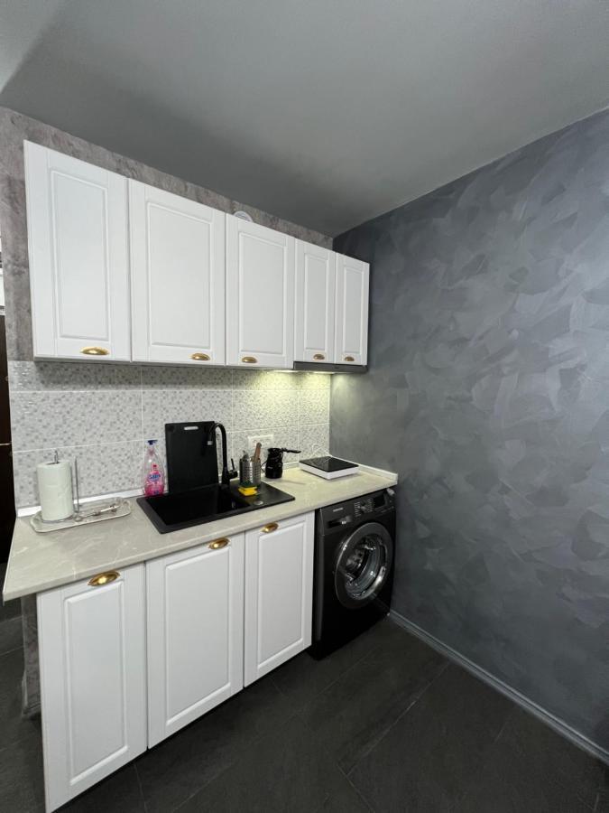 Kenzia Prive Apartment บูคาเรสต์ ภายนอก รูปภาพ